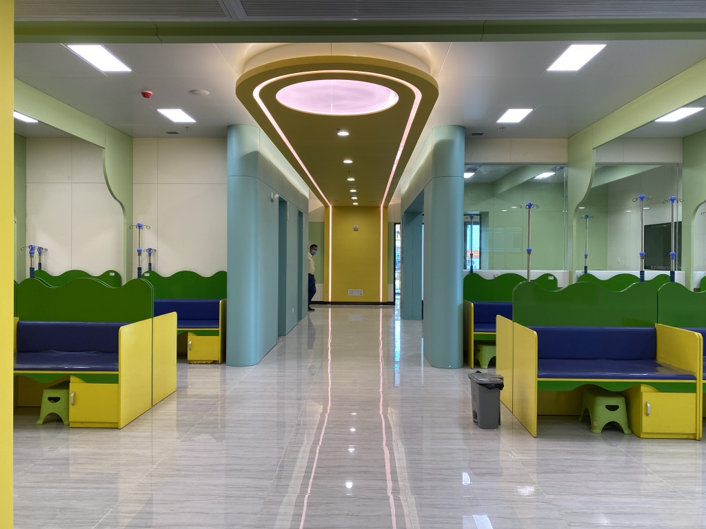 医院-广东徐闻县妇幼保健院新综合大楼装修工程